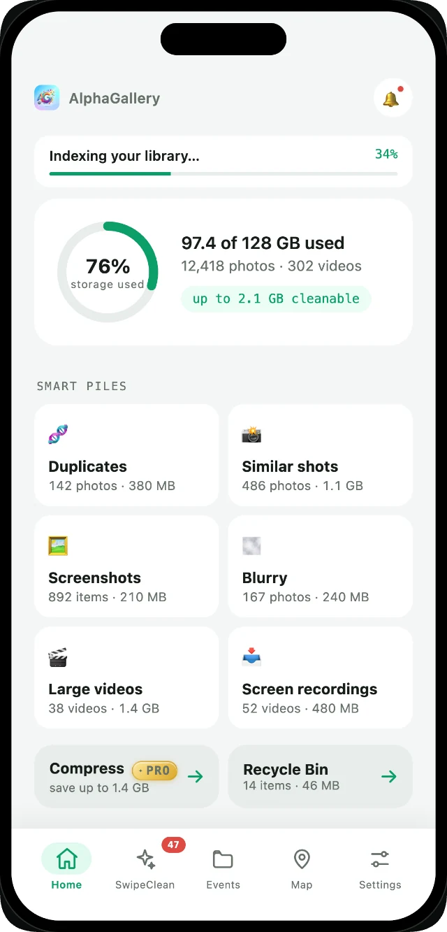 Alpha Gallery home screen showing storage used and smart piles